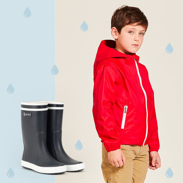 A packable jacket + a pair of boots for children