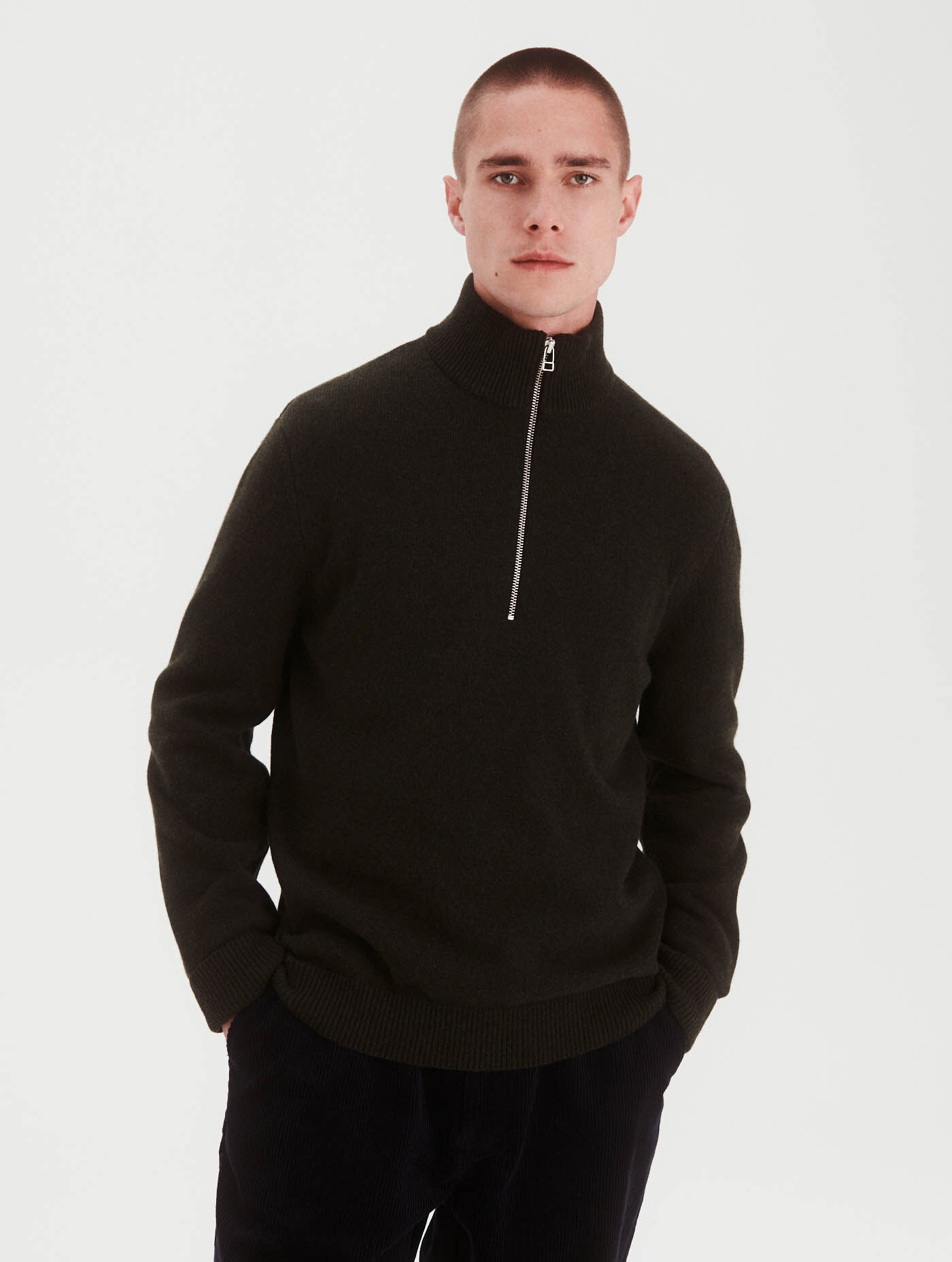 Pull camionneur aigle storefront catalog fr AIGLE