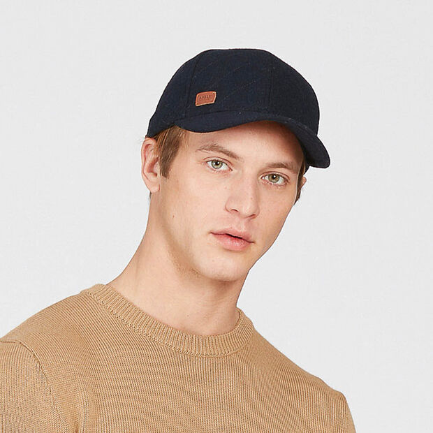 Casquette homme en nylon matelass&eacute;e