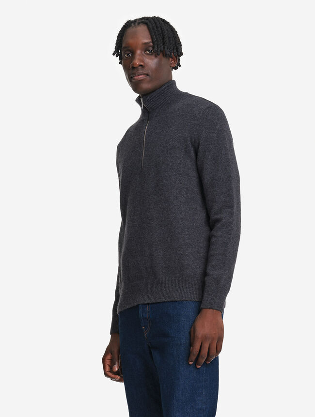 AIW25MKNI001