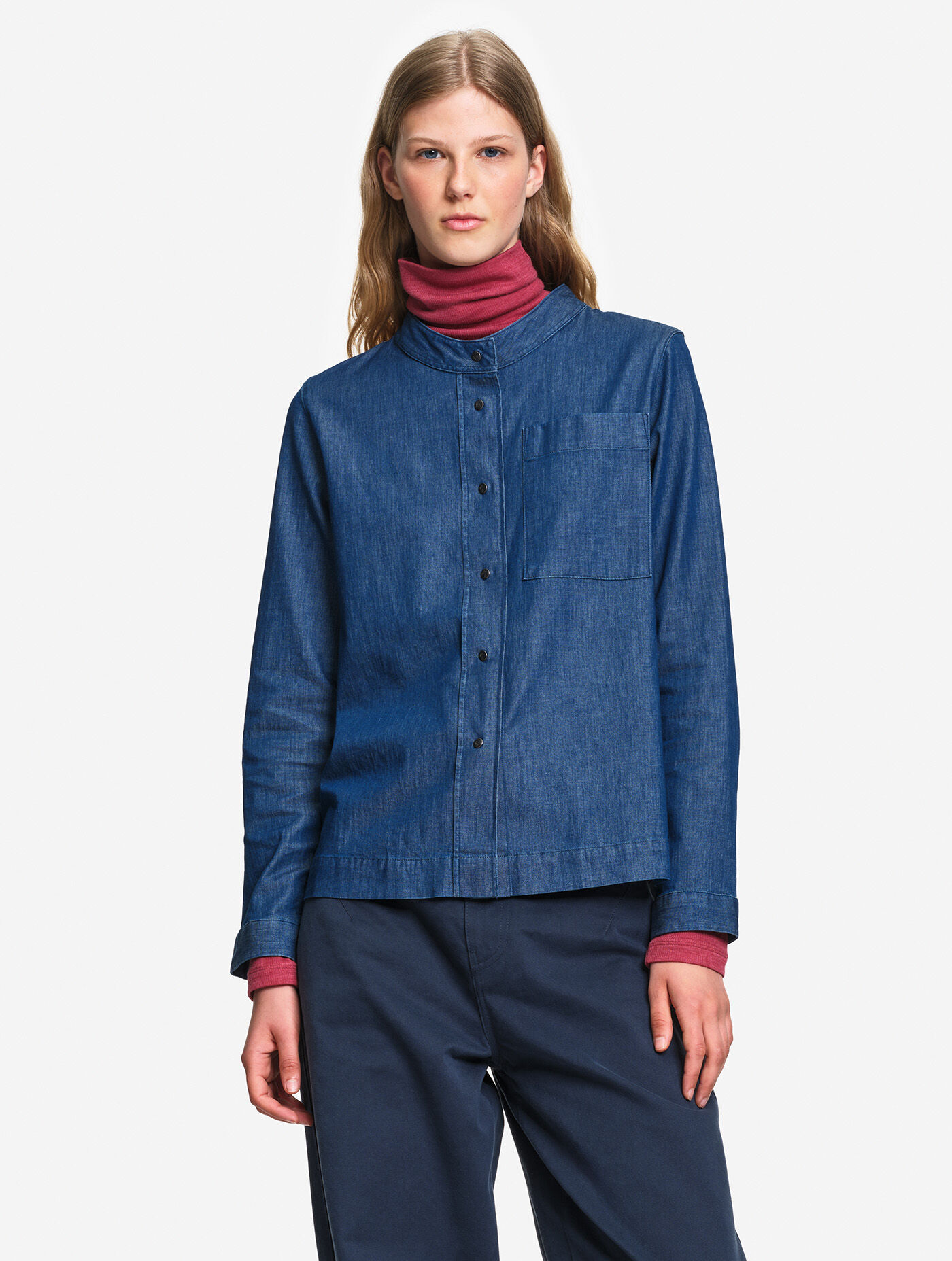 Bluse mit Stehkragen aus Tencel