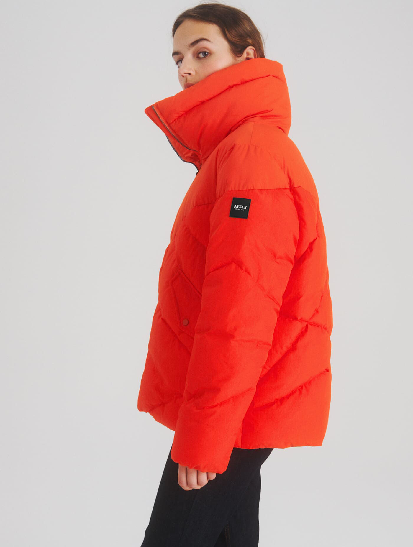 Aigle The short cold weather quilted jacket Solid colour version Tomato Odonaw AIGLE