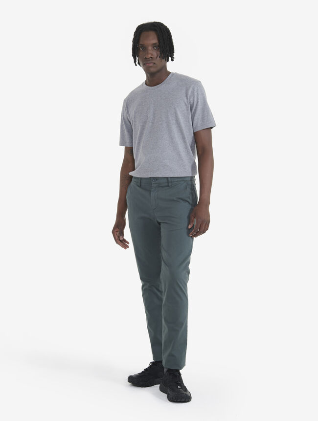 AIW24MTSH002