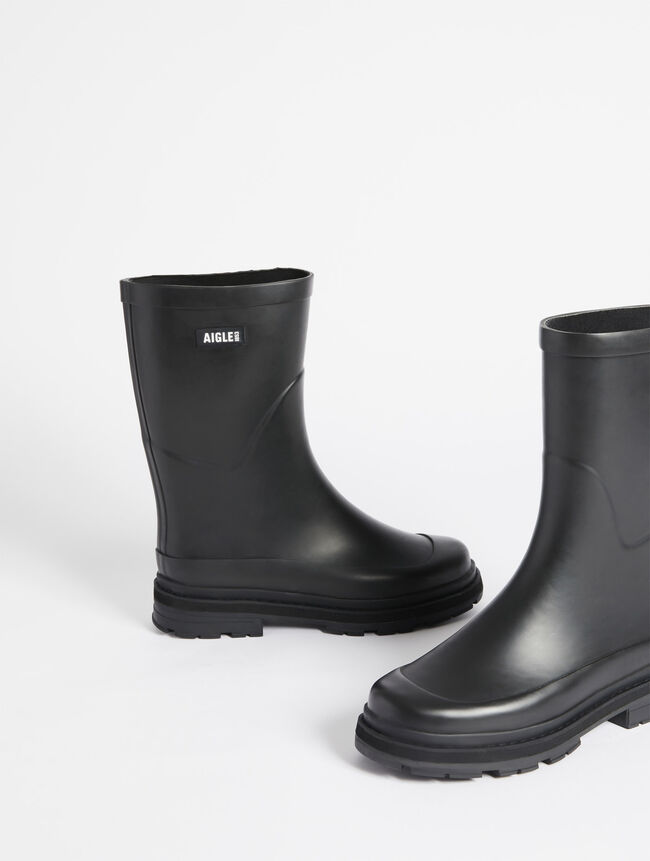 hybrid ankle rain boot for unbeatable style. men | AIGLE
