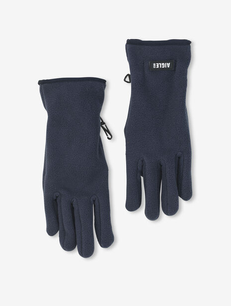Fleece touchscreen gloves.