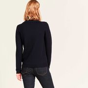 Pull col roul&eacute; intemporel