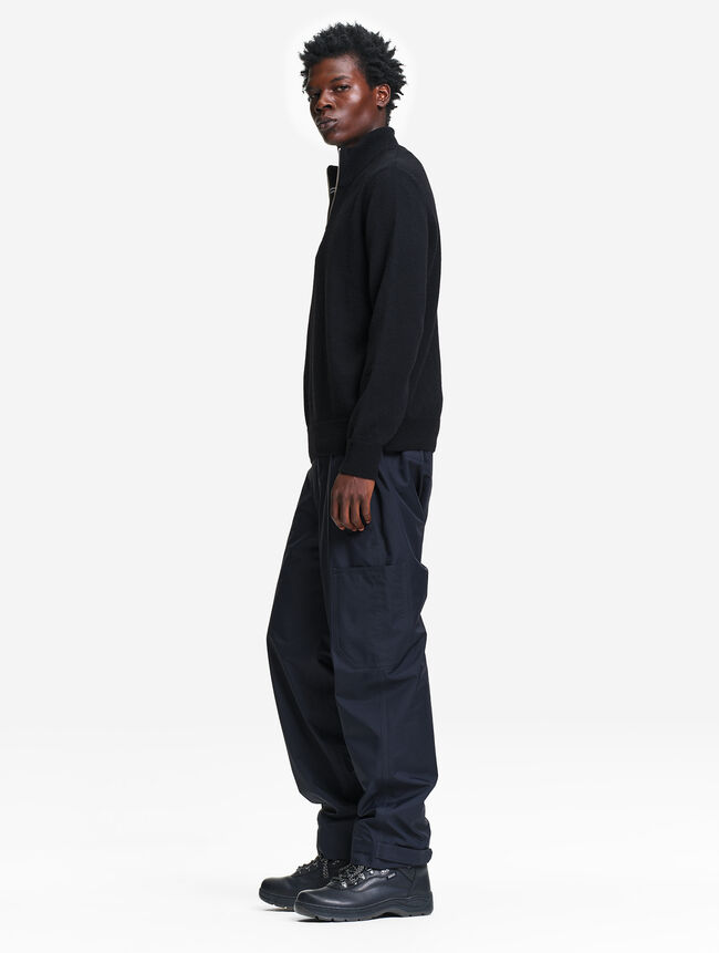 AIW25MKNI001