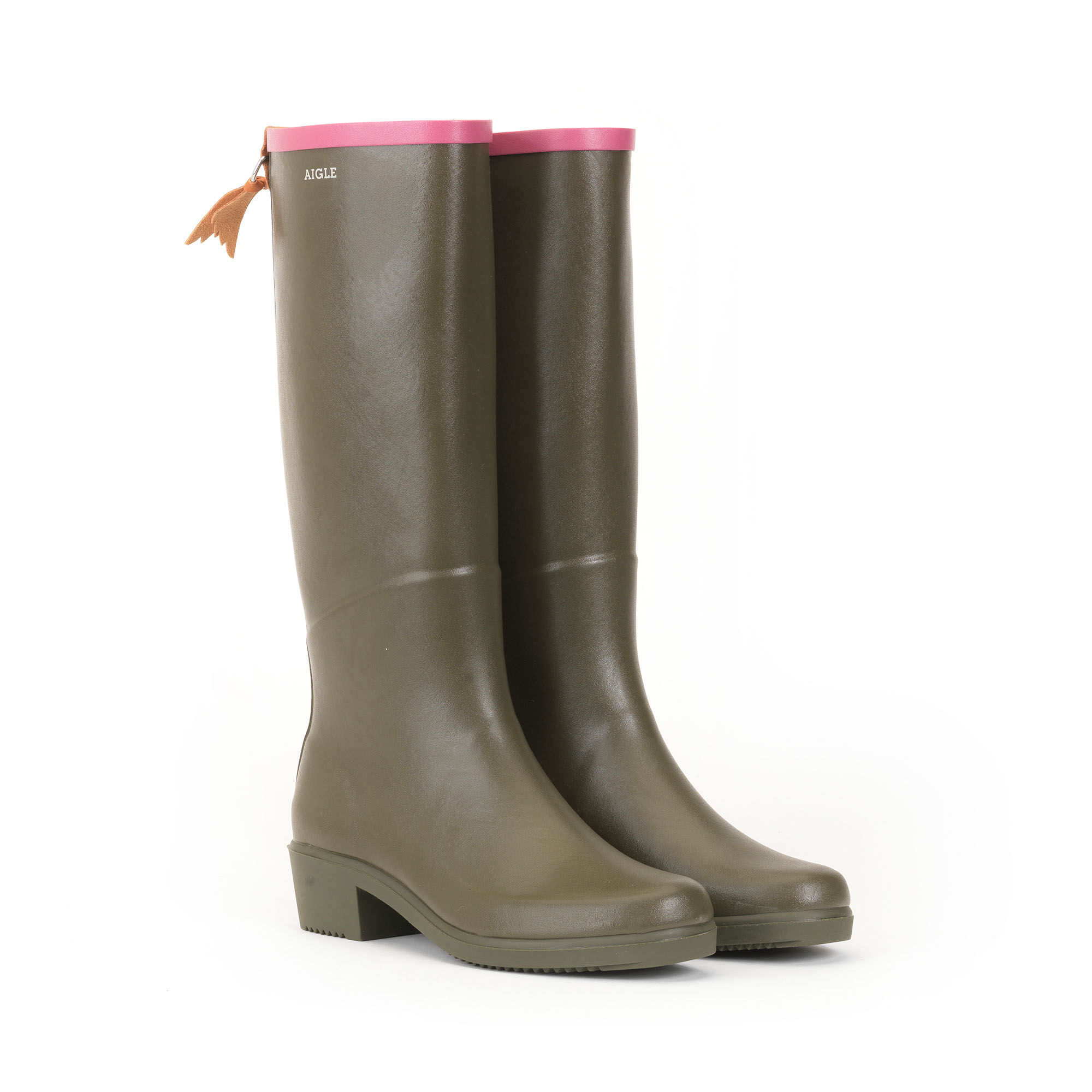 bottines noires pointues