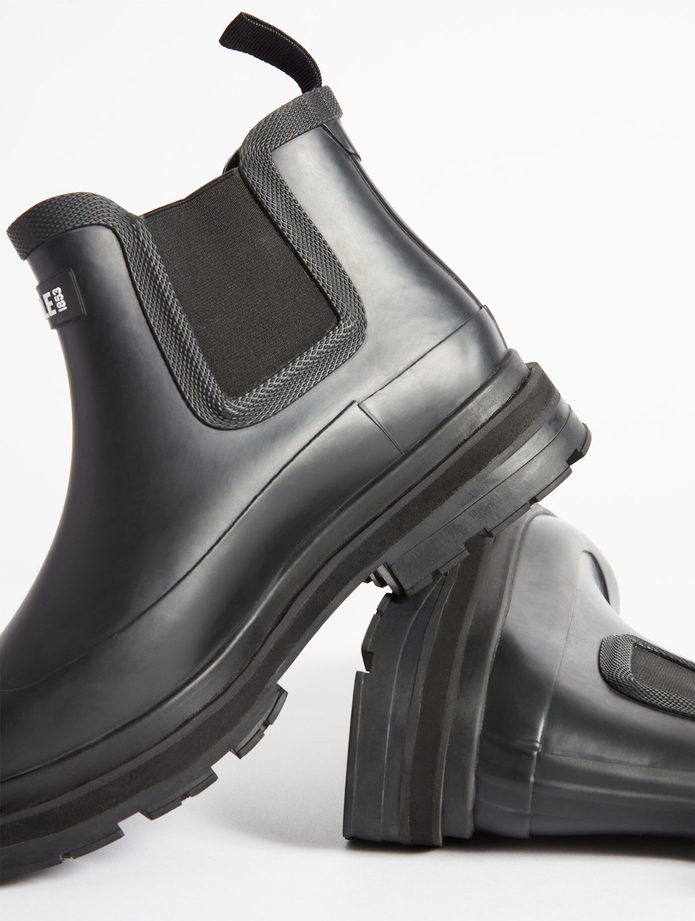 Hybrid ankle rain boot for unbeatable style women | AIGLE