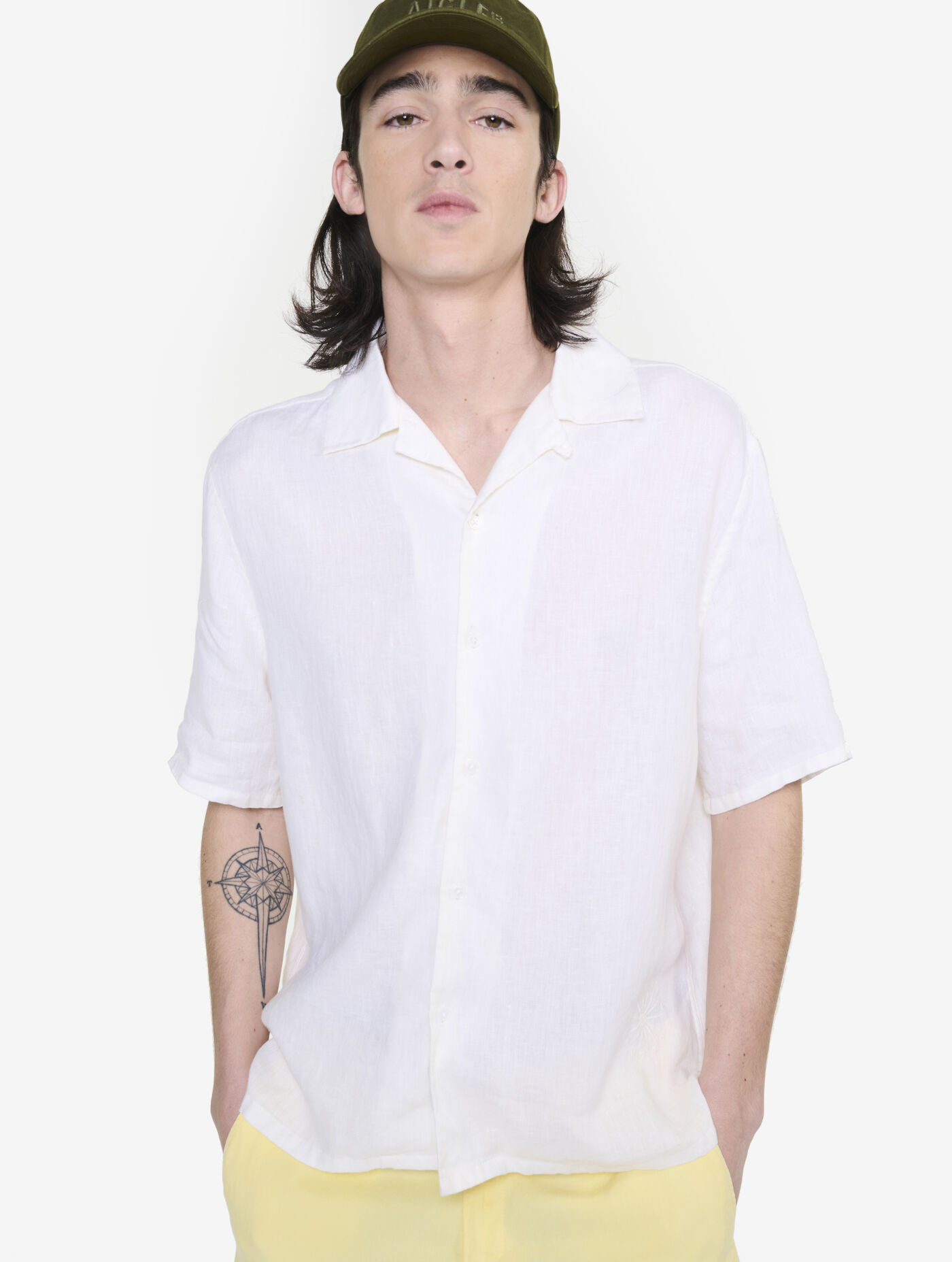 Chemise col requin homme new arrivals