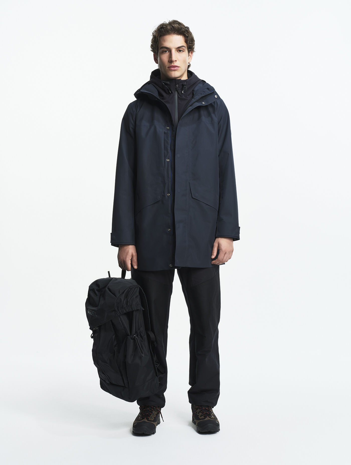 Long 2-layer GORE-TEX&reg; parka with hood