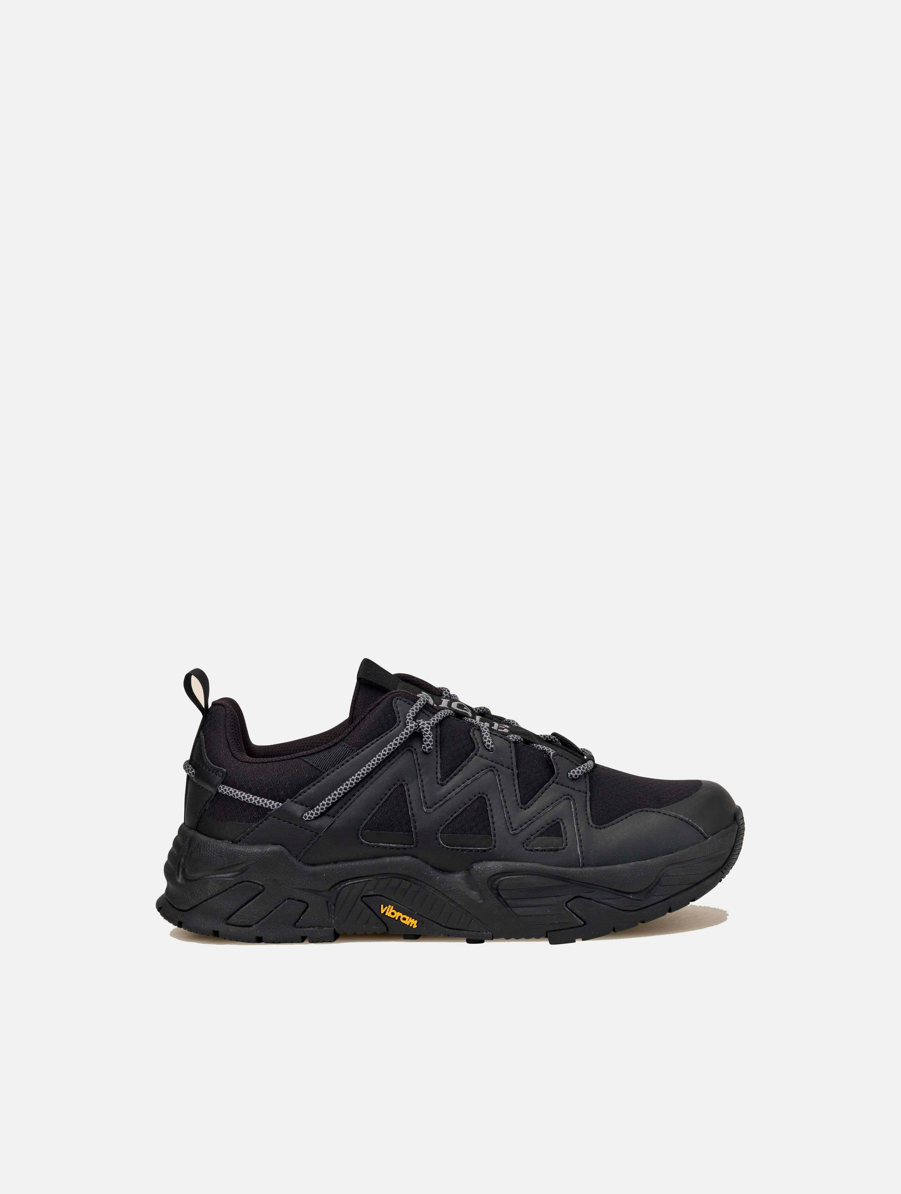 Aigle The versatile Vibram sneaker. Black Guino mesh AIGLE