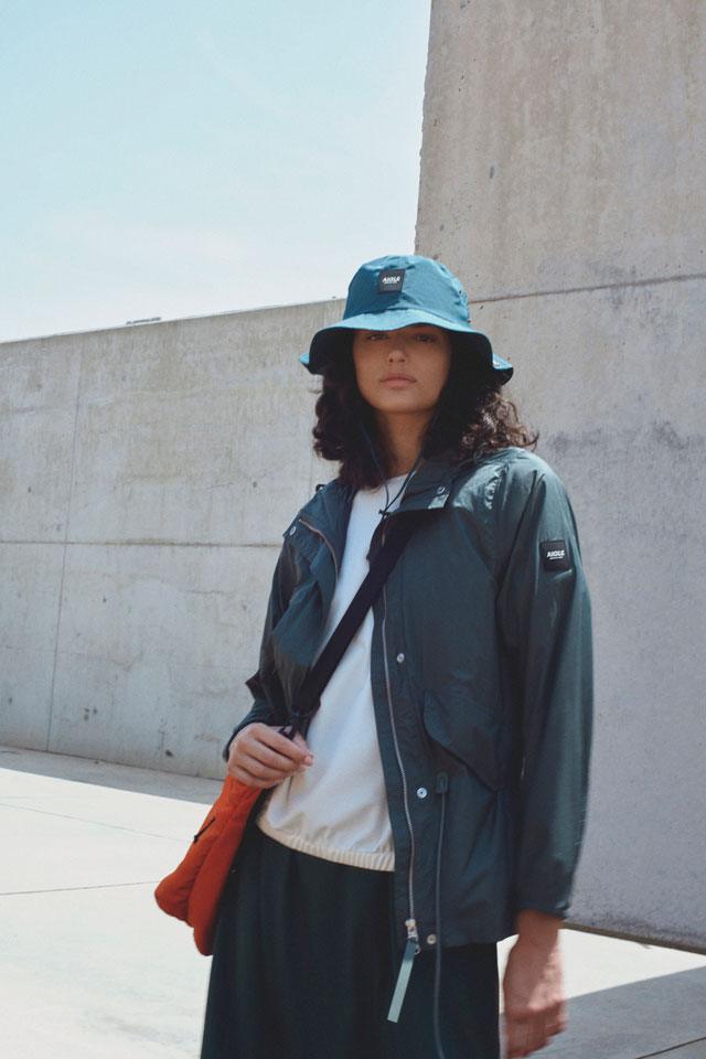 Carroussel-4-640x960.jpg?frz-v=101