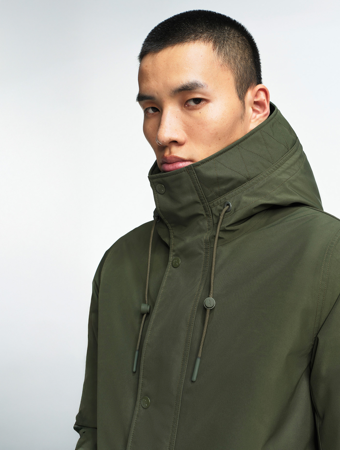 AIW25MOUI002