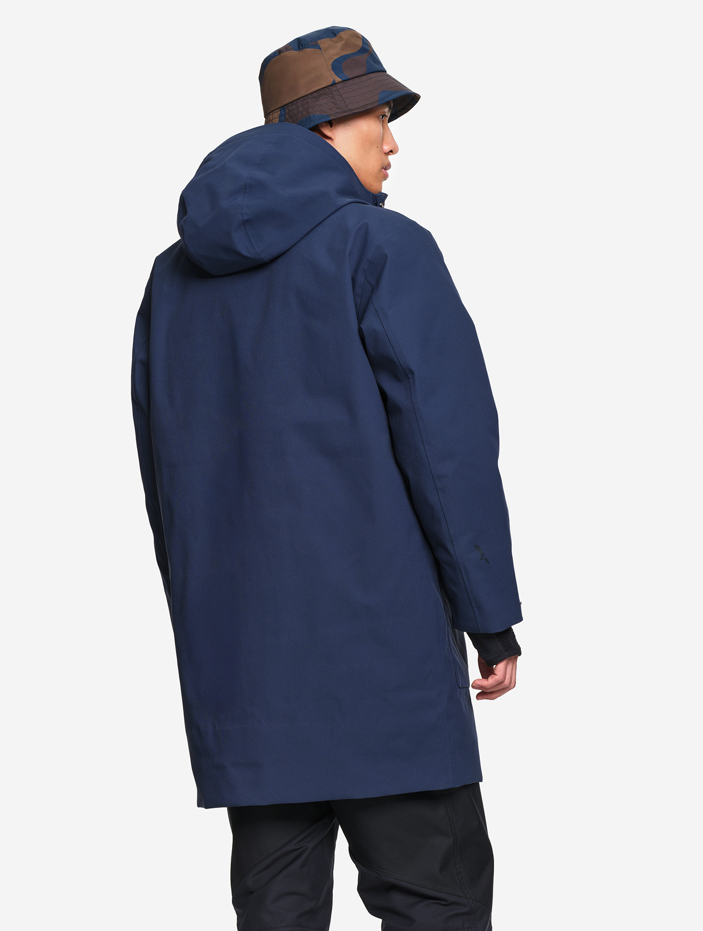 AIW26MOUI001