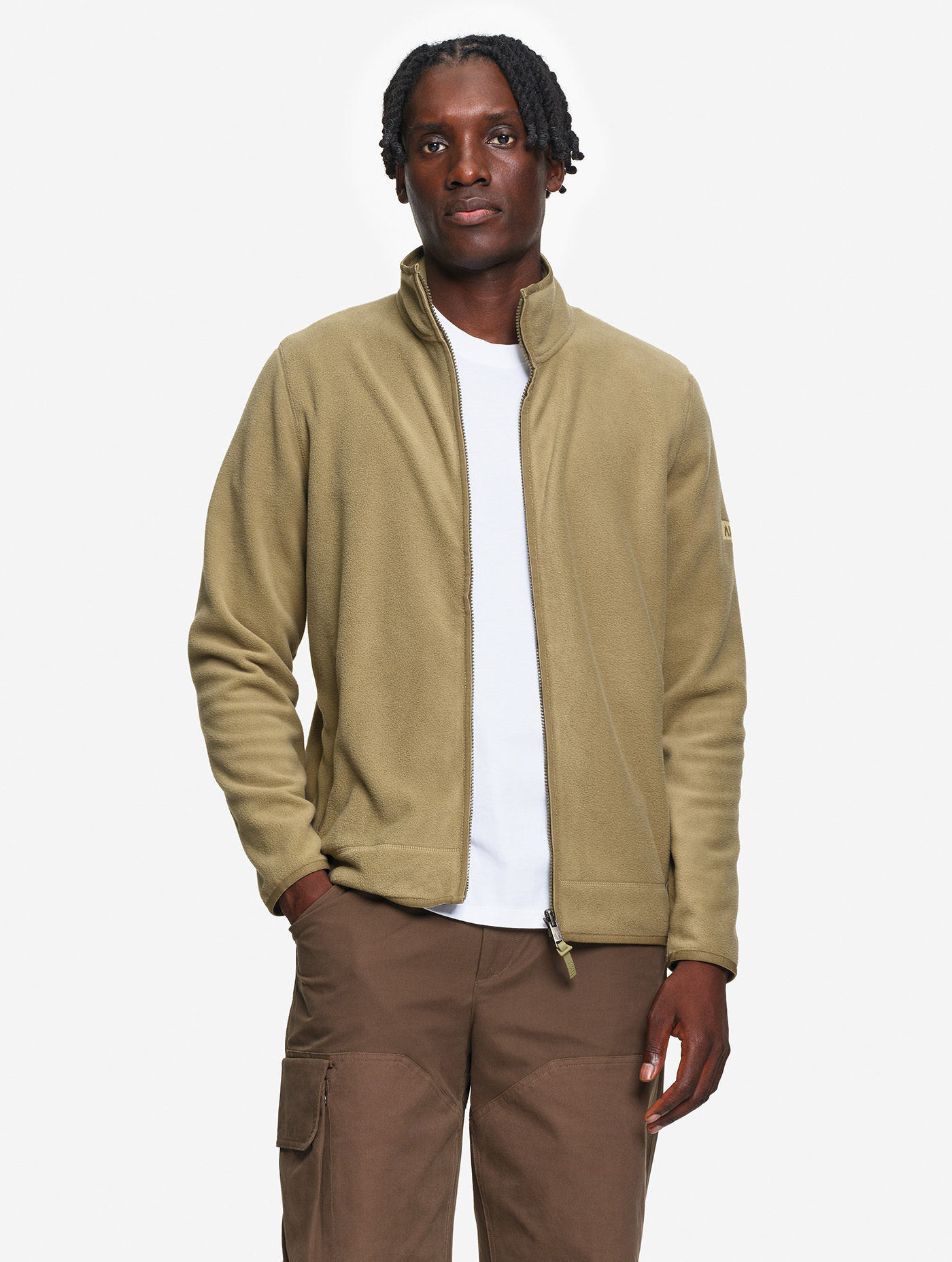 AIW25MFLE001