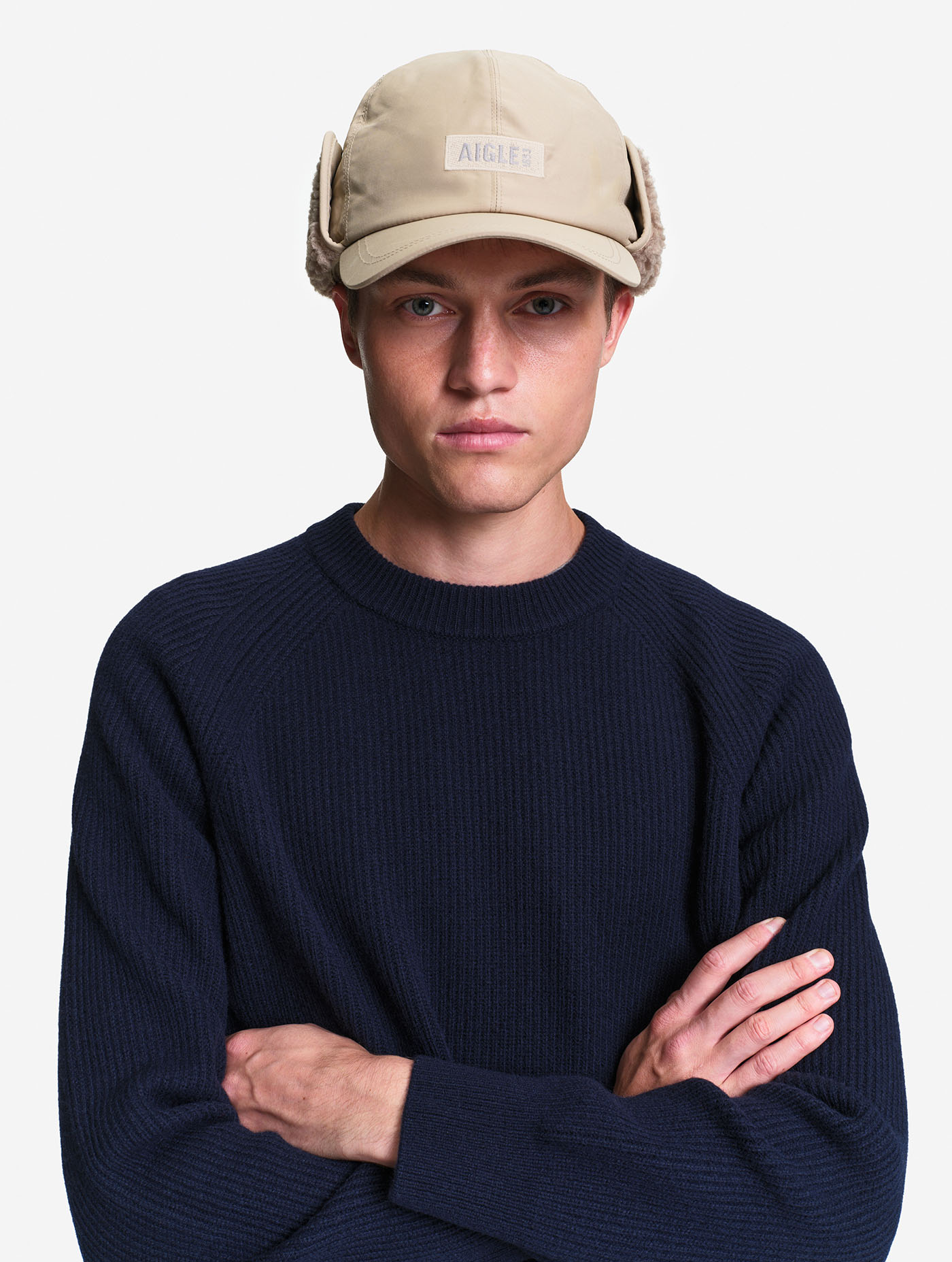AIW26MKNI004