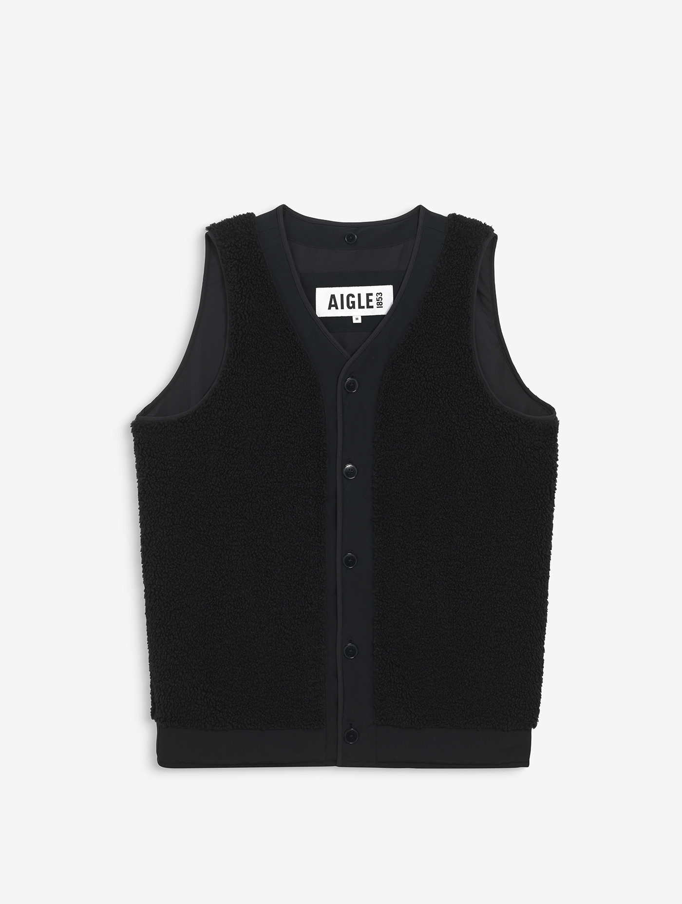 AIW26MOUI012